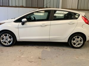 Ford Fiesta Zetec  Nct 04/27 ! - Image 3