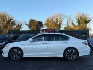 17 Honda Accord 2.0 hybrid auto very top spec - Image 4