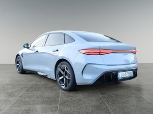 2024 BYD SEAL AWD EXCELLENCE - Image 3