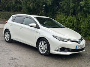 TOYOTA AURIS 2018 1.8 HYBRID 35K MILES PRISTINE - Image 3