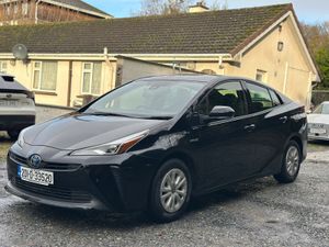 TOYOTA PRIUS 2020 TAXI PLATE AVAILABLE ON RENT - Image 3