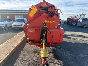 Teagle 8100 Silage Feeder & Straw Blower - Image 2