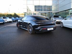 Porsche Taycan 4S - Image 3