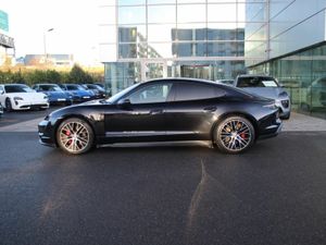 Porsche Taycan 4S - Image 4