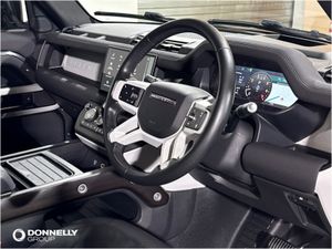Land Rover Defender Estate S - Image 4