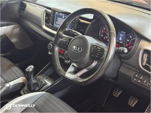 Kia Stonic Estate Special Edition First Edition - Image 4