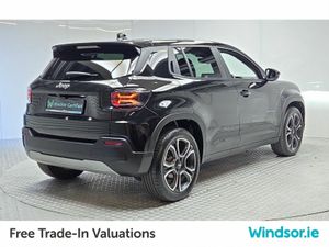 Jeep Avenger SUMMIT EV - Image 3