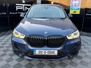 BMW X1 25e XDrive Sport Auto Black Pack 20" Alloys - Image 4