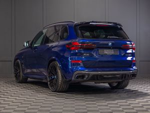 242 BMW X5 X-Drive 50e M-Sport - Image 4