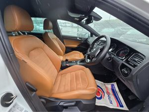 Volkswagen Golf (152) 1.4 TSI SPECIAL TAN LEATHER - Image 4