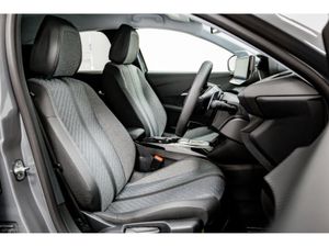 Peugeot 208 Allure Hybrid Auto 110HP - Image 3