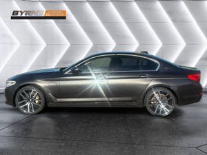 BMW 530E LUXURY AUTO 2018 - Image 2