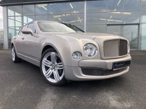 Bentley Mulsanne 6.8L V8 Mulliner Limousine - Image 3