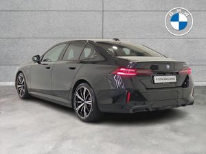 BMW 5-Series 530e M Sport - Image 3