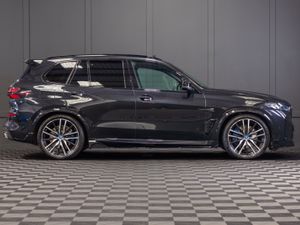 2025 BMW X5 X-Drive 50e M-Sport - Image 2