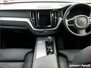 Volvo XC60 T6 Recharge PHEV 350hp AT8 Plus Dark - Image 2