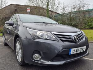 Toyota Avensis / 2012 / 2.0 L Diesel / Manual - Image 3