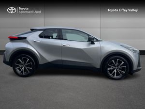 Toyota C-HR Hybrid Sport - Image 3