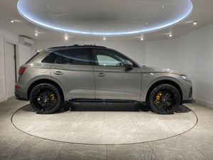 Audi Q5 2024 - Image 4