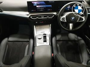BMW i4 eDrive35 M Sport - Image 4
