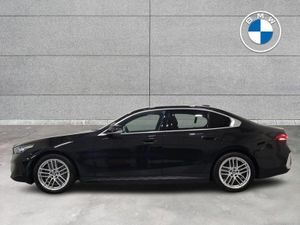 BMW i5 eDrive40 Sport Edition Saloon - Image 3