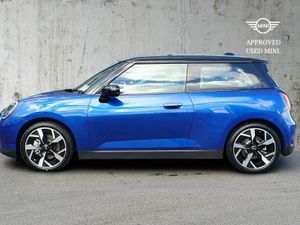 Mini Cooper Cooper E - Image 4