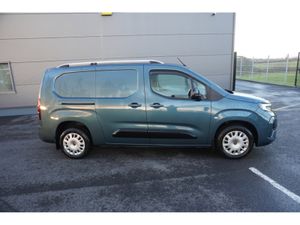 Opel Combo SPORT L2H1-1.5 100PS DIE-6 - Image 2