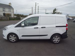 Ford Transit Courier TREND 1.5 TD 75 M6 3DR - Image 4