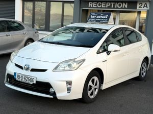 2015 Toyota Prius Plus 1.8 Hybrid automatic - Image 3