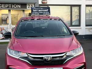 2017 Honda FIT 1.5 Hybrid auto, Sports Specs - Image 2