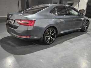 Skoda Superb 2018 2.0 tdi ambition - Image 4