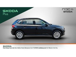 Skoda Kamiq SELECTION 1.0 TSI 115 BHP- AS NEW WITH - Image 4