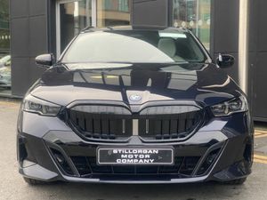BMW 5-Series Touring 530e M-Sport Auto (PHEV) - Image 2