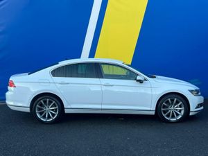Volkswagen Passat HIGHLINE 2.0 TDI AUTO // LEATHER - Image 2