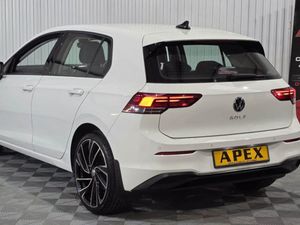 Volkswagen Golf Hatchback - Image 3