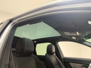 Land Rover Discovery Sport P300E R-DYNAMIC - Image 4