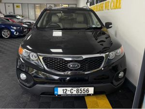 Kia Sorento EX 4X4 5DR - Image 2