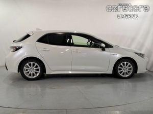 Toyota Corolla 1.8 HYBRID PET - Image 2