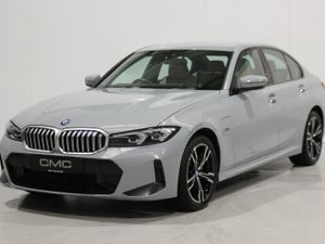 222 BMW 3-Series 330E M SPORT (new shape) - Image 3