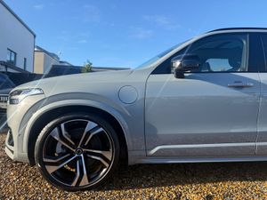 232🇮🇪Volvo XC90 ULTIMATE DARK AWD BOWER&WILKINS - Image 4