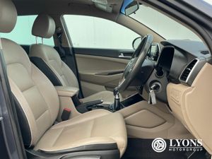 Hyundai Tucson 2WD Executive - Image 4