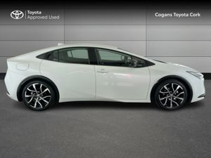 Toyota Prius PRIUS PLUG-IN HYBRID - Image 3