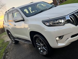 Toyota Land Cruiser 2018 prado 7 seater - Image 2