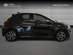 Toyota Yaris 1.5 HYBRID L/SPORT - Image 3