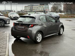 Toyota Yaris HYBRID 1.5 LUNA*** GUARANTEED €1500 S - Image 2