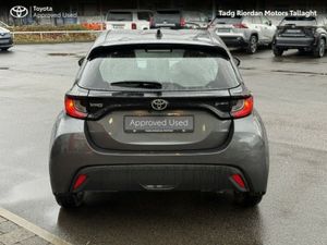 Toyota Yaris HYBRID 1.5 LUNA*** GUARANTEED €1500 S - Image 4