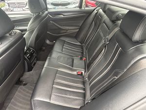 212 BMW 520D M SPORT LCI CARBON BLACK ON BLACK - Image 4