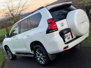 Toyota Land Cruiser 2018 prado 7 seater leather - Image 2