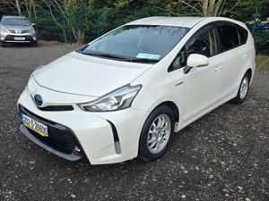 Toyota Prius Alpha 7 Seater Hybrid Automatic - Image 4
