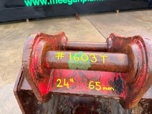 24" GEITH DIGGING BUCKET ...65MM .....1603T - Image 4